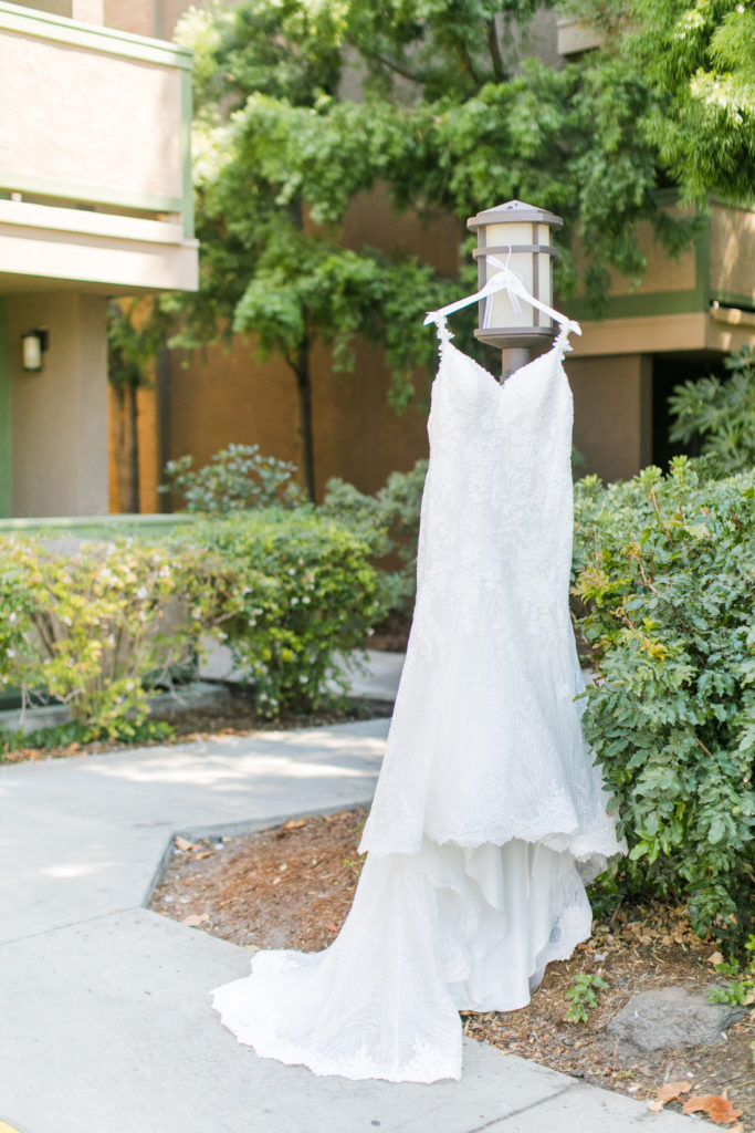 fitted wedding dress - backyard weddings - Angela Sue Photography